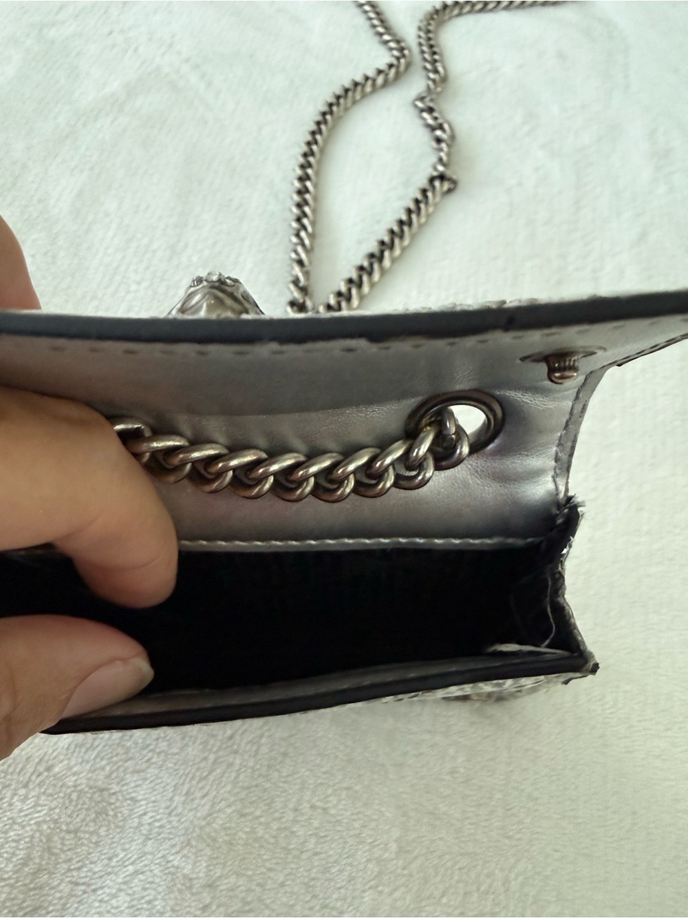 Kurt Geiger London Micro Kensington Bag silver glitter silver eagle head - Picture 5 of 5